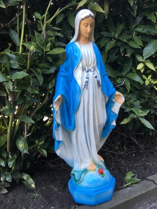 Moeder Maria / Mother Mary, groot polysteinen beeld, PRACHTIG.